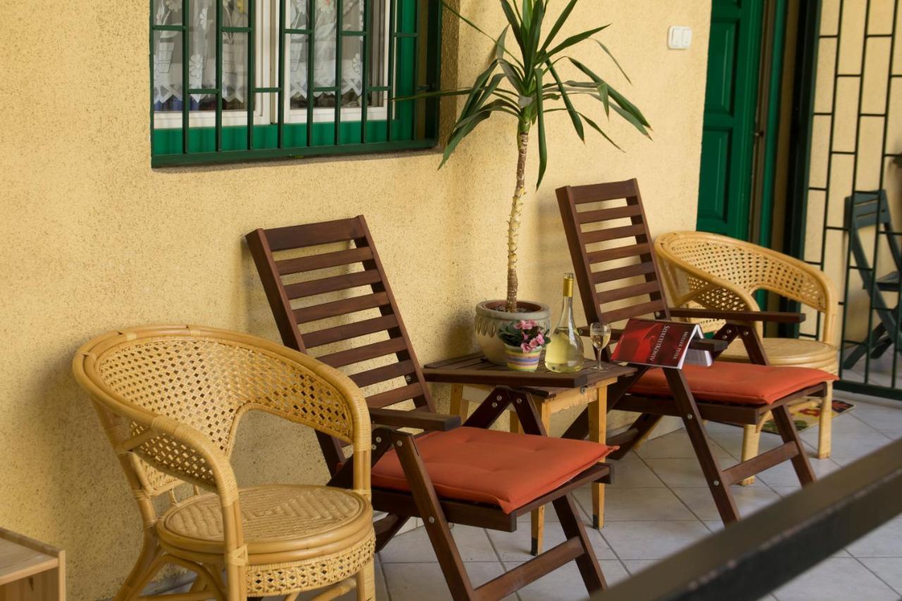 Theaterland Classic Apartments Budapest Exterior foto